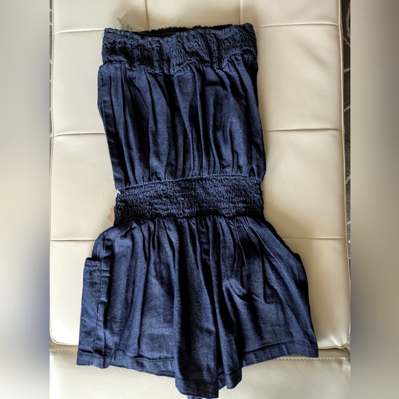 NWOT(Partial Tag) Denim Romper - Picture 5 of 10